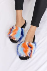 Forever Link Plush Open-Toe Sandals - Trendsi