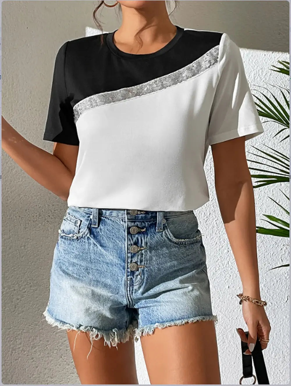 Contrast Color Round Neck Short Sleeve Tee - Trendsi - Flyclothing LLC