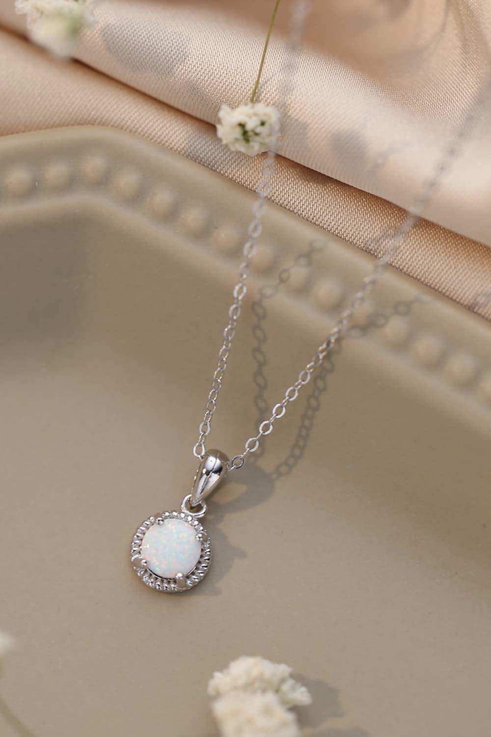 Opal Round Pendant Chain Necklace - Trendsi - Flyclothing LLC