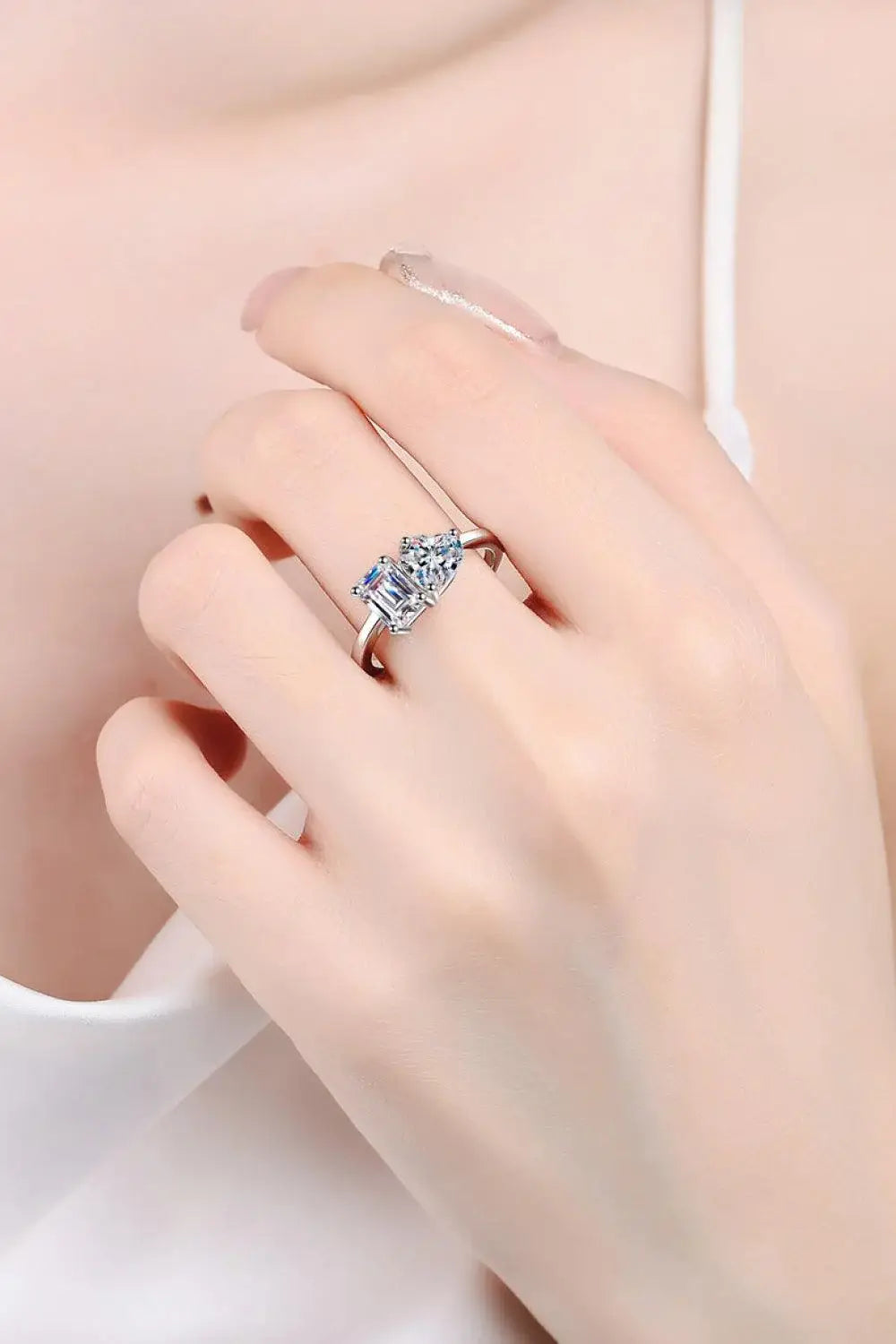 Rhodium-Plated 2 Carat Moissanite Ring - Trendsi - Flyclothing LLC