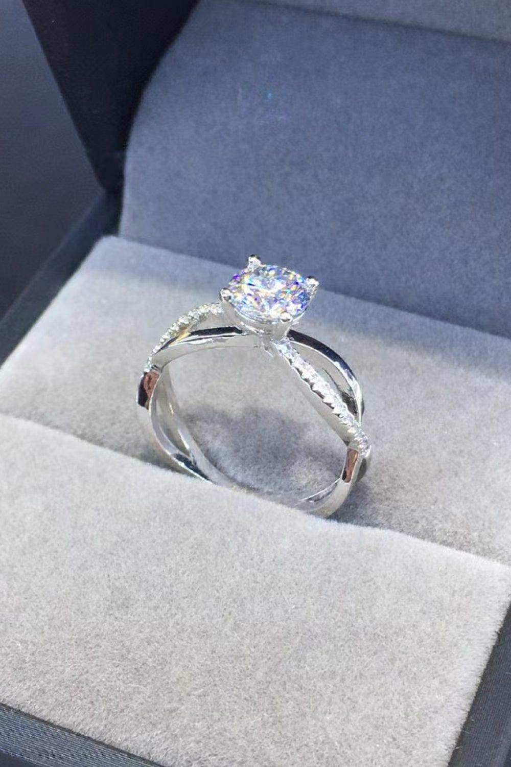 2 Carat Moissanite Crisscross 925 Sterling Silver Ring - Trendsi - Flyclothing LLC