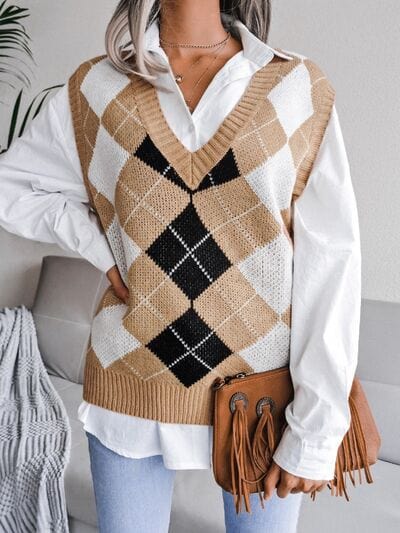 Plaid V-Neck Sweater Vest - Trendsi
