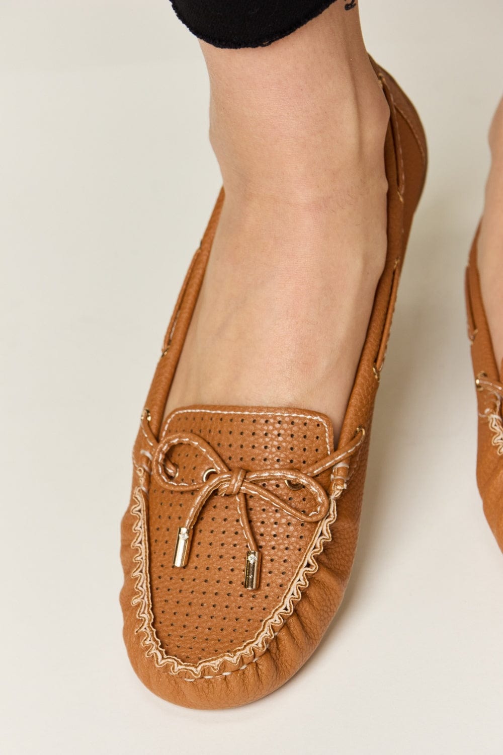 Forever Link Bow Decor Flat Loafers - Trendsi