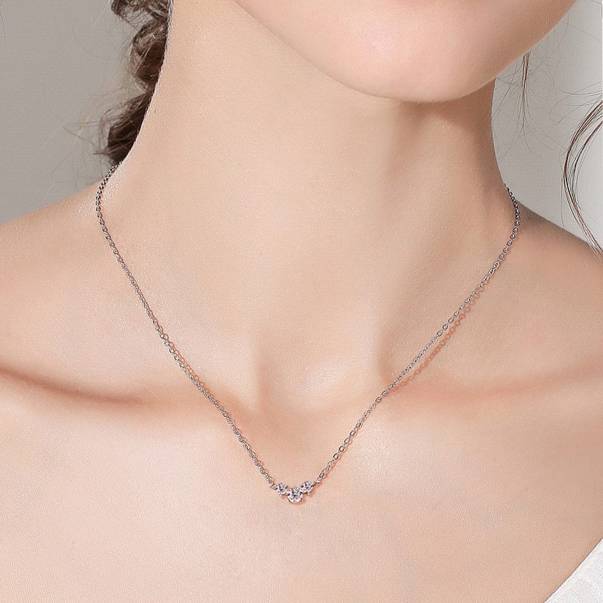 925 Sterling Silver Inlaid Moissanite Necklace - Trendsi