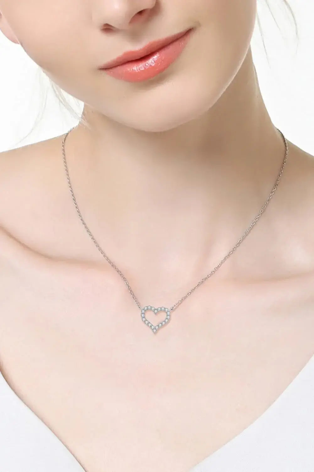Moissanite Platinum-Plated Heart Necklace - Trendsi - Flyclothing LLC