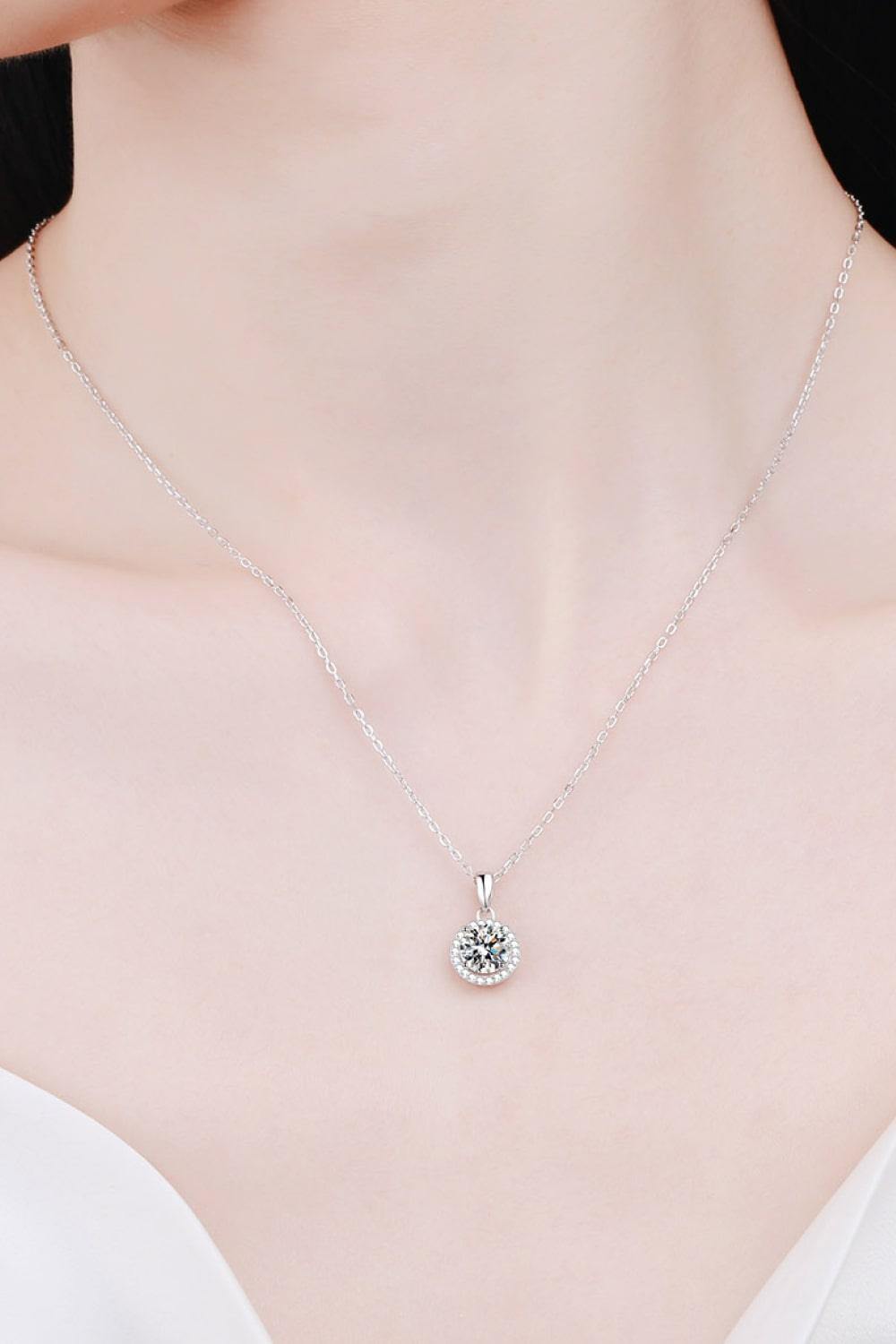 Chance to Charm 1 Carat Moissanite Round Pendant Chain Necklace - Trendsi