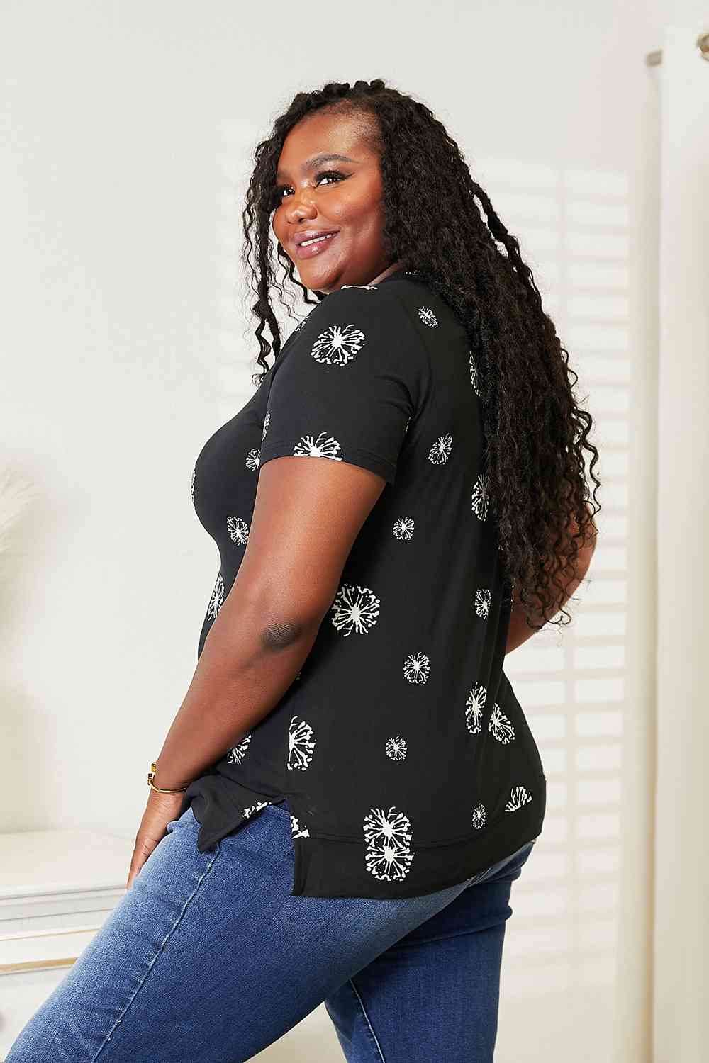 Double Take Dandelion Print Round Neck T-Shirt - Trendsi - Flyclothing LLC