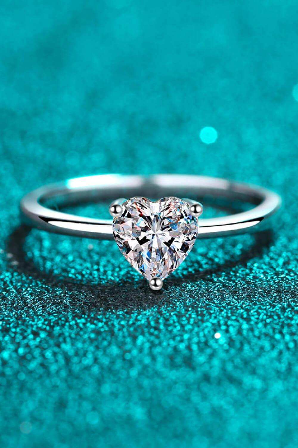 925 Sterling Silver Heart-Shaped Moissanite Solitaire Ring - Trendsi - Flyclothing LLC