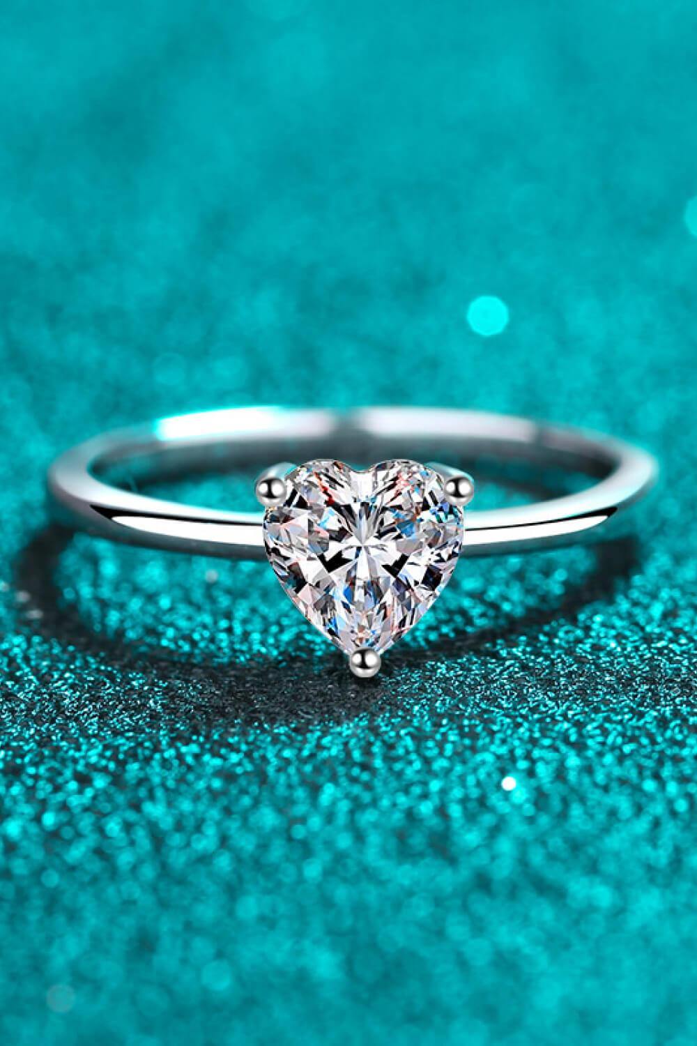 925 Sterling Silver Heart-Shaped Moissanite Solitaire Ring - Trendsi