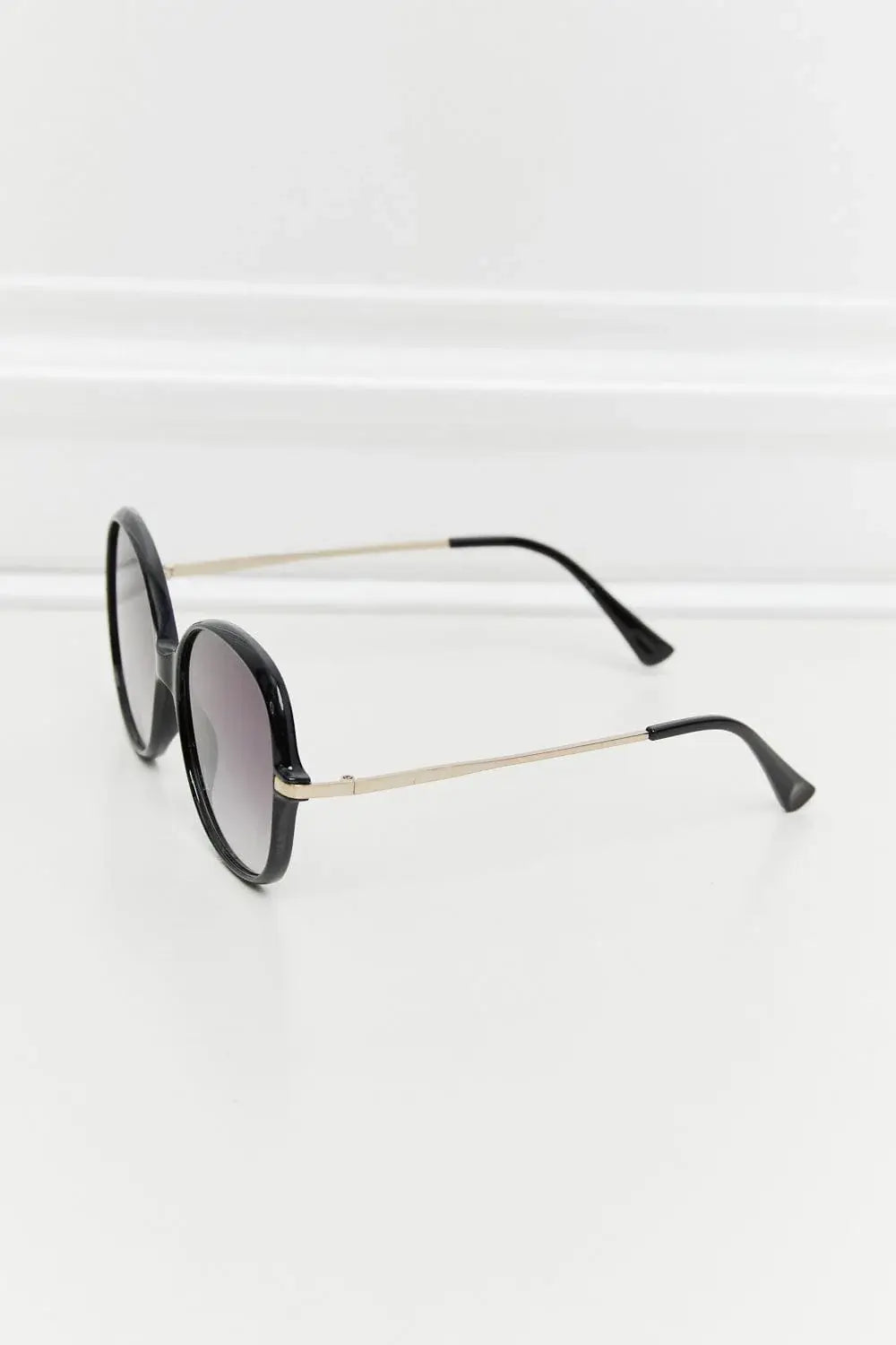 Metal-Plastic Hybrid Full Rim Sunglasses - Trendsi - Flyclothing LLC