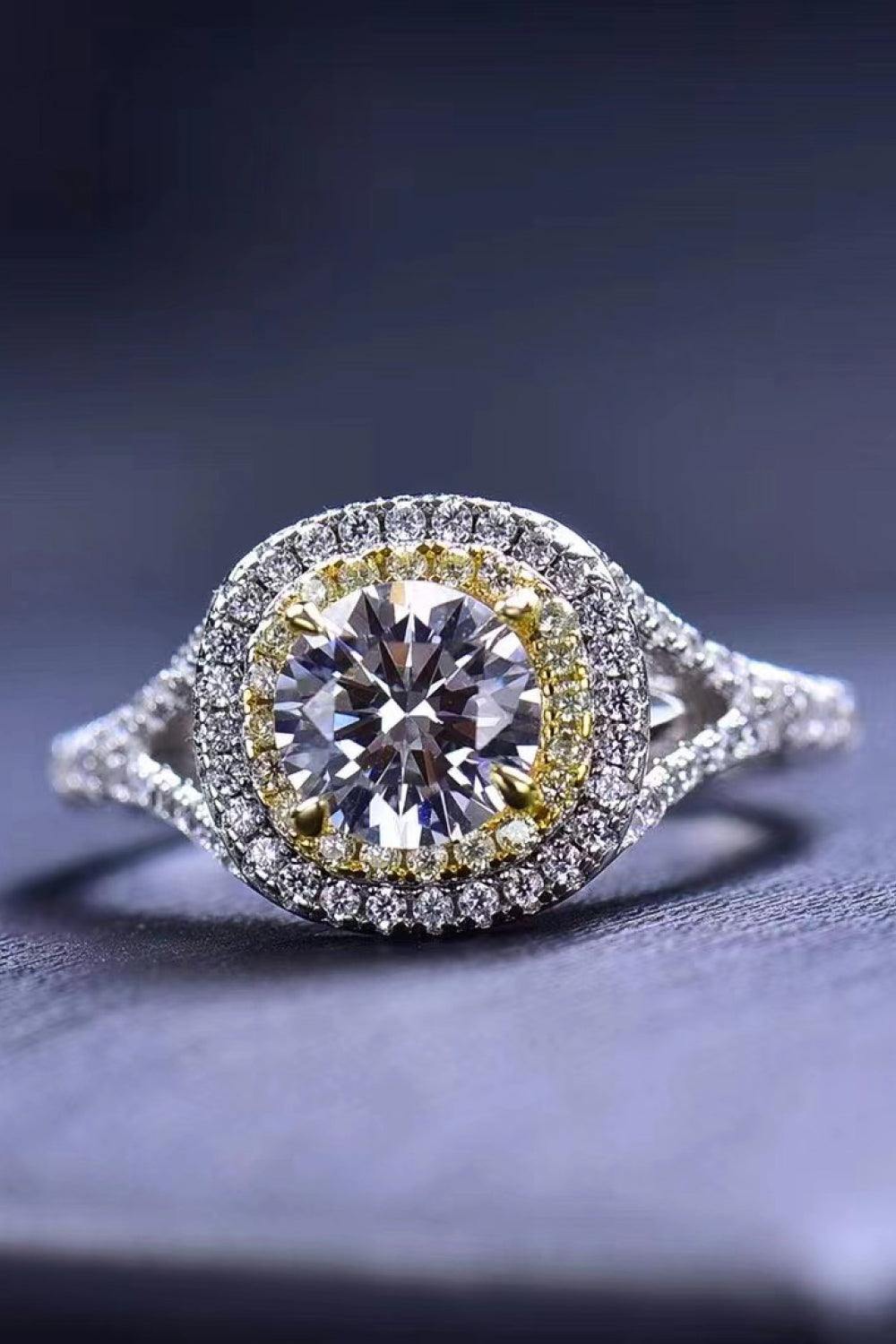 Two-Tone Moissanite Ring - Trendsi