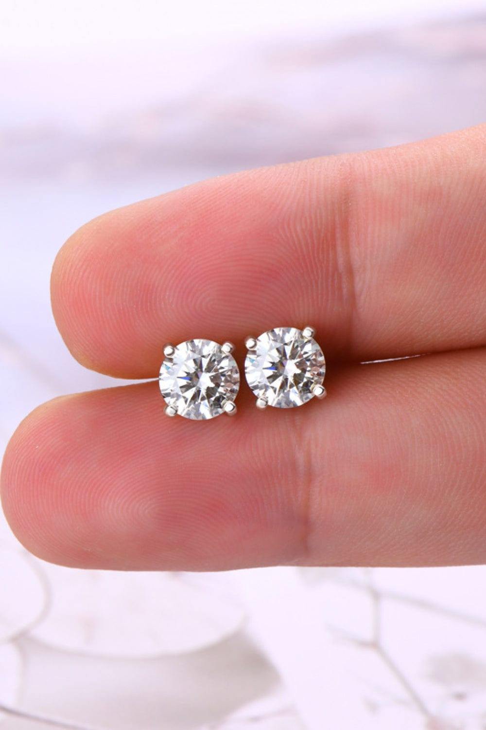 2 Carat Moissanite 925 Sterling Silver Stud Earrings - Trendsi