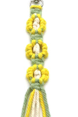 Assorted 4-Pack Hand-Woven Flower Keychain - Flyclothing LLC