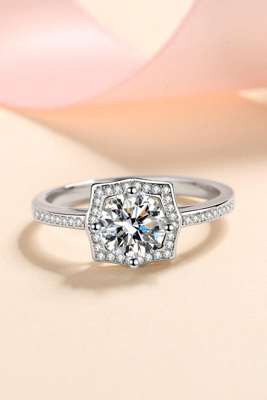 Embrace The Joy 1 Carat Moissanite Ring - Trendsi