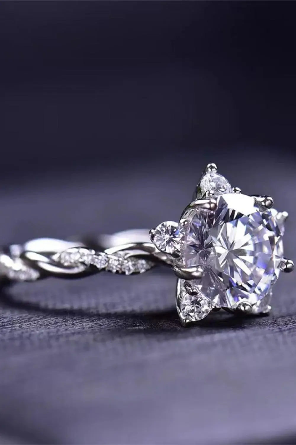 Moissanite Twisted Ring - Trendsi - Flyclothing LLC