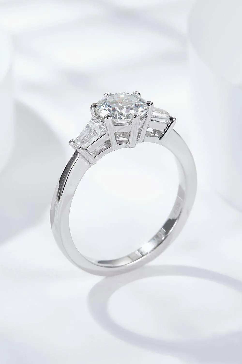 Loyal Love 1 Carat Moissanite Platinum-Plated Ring - Trendsi - Flyclothing LLC