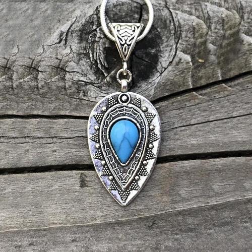 Geometric Alloy Pendant Necklace - Trendsi