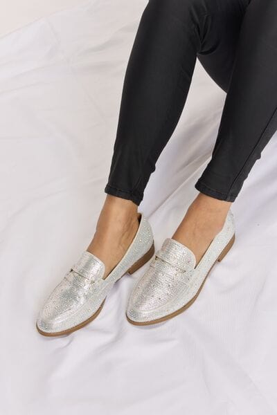 Forever Link Rhinestone Point Toe Loafers - Trendsi