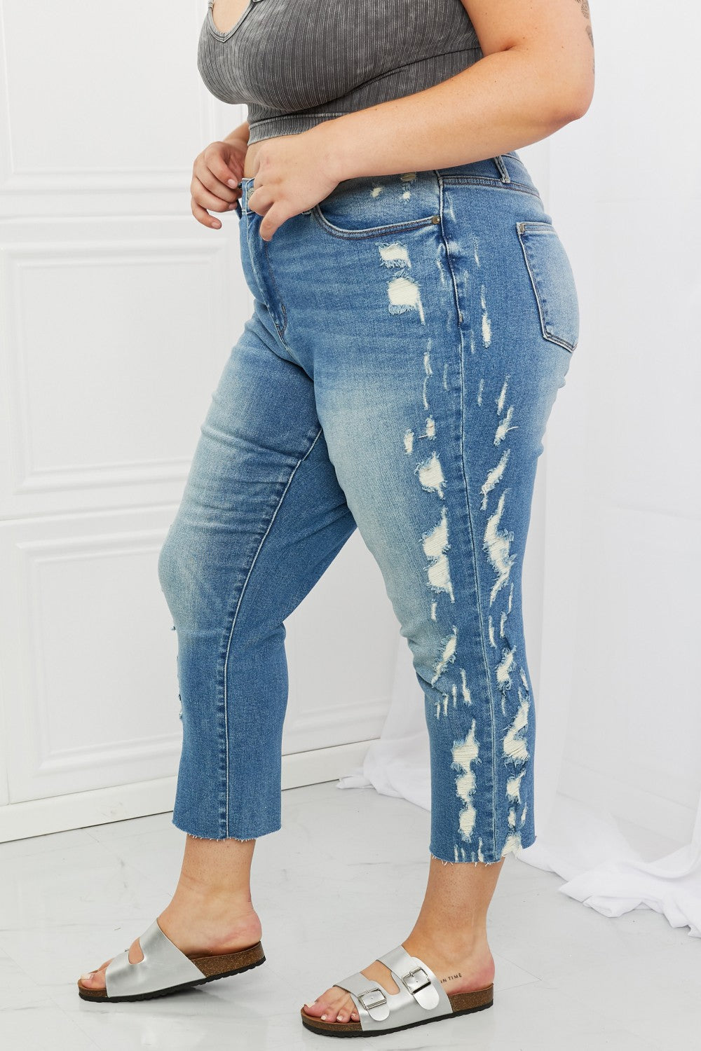 Judy Blue Laila Full Size Straight Leg Distressed Jeans – Flyclothing LLC