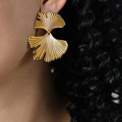 Ginkgo Biloba Design Stud Earrings - Trendsi
