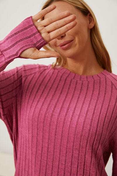 Basic Bae Full Size Ribbed Thumbhole Sleeve T-Shirt - Trendsi - Flyclothing LLC