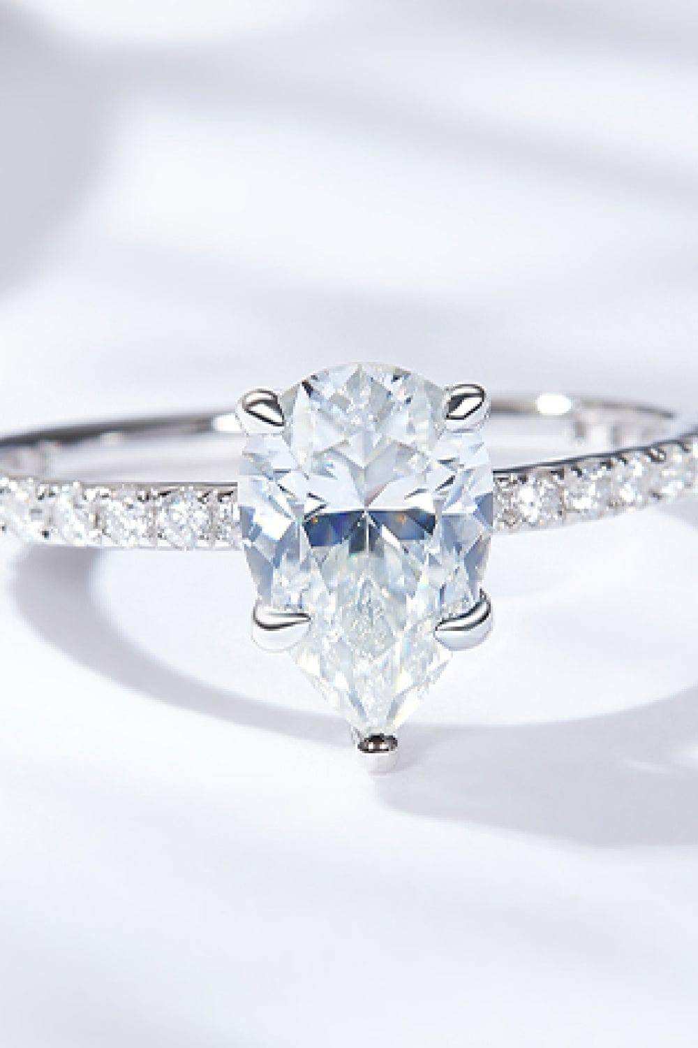 1.8 Carat Moissanite Side Stone Ring - Trendsi - Flyclothing LLC