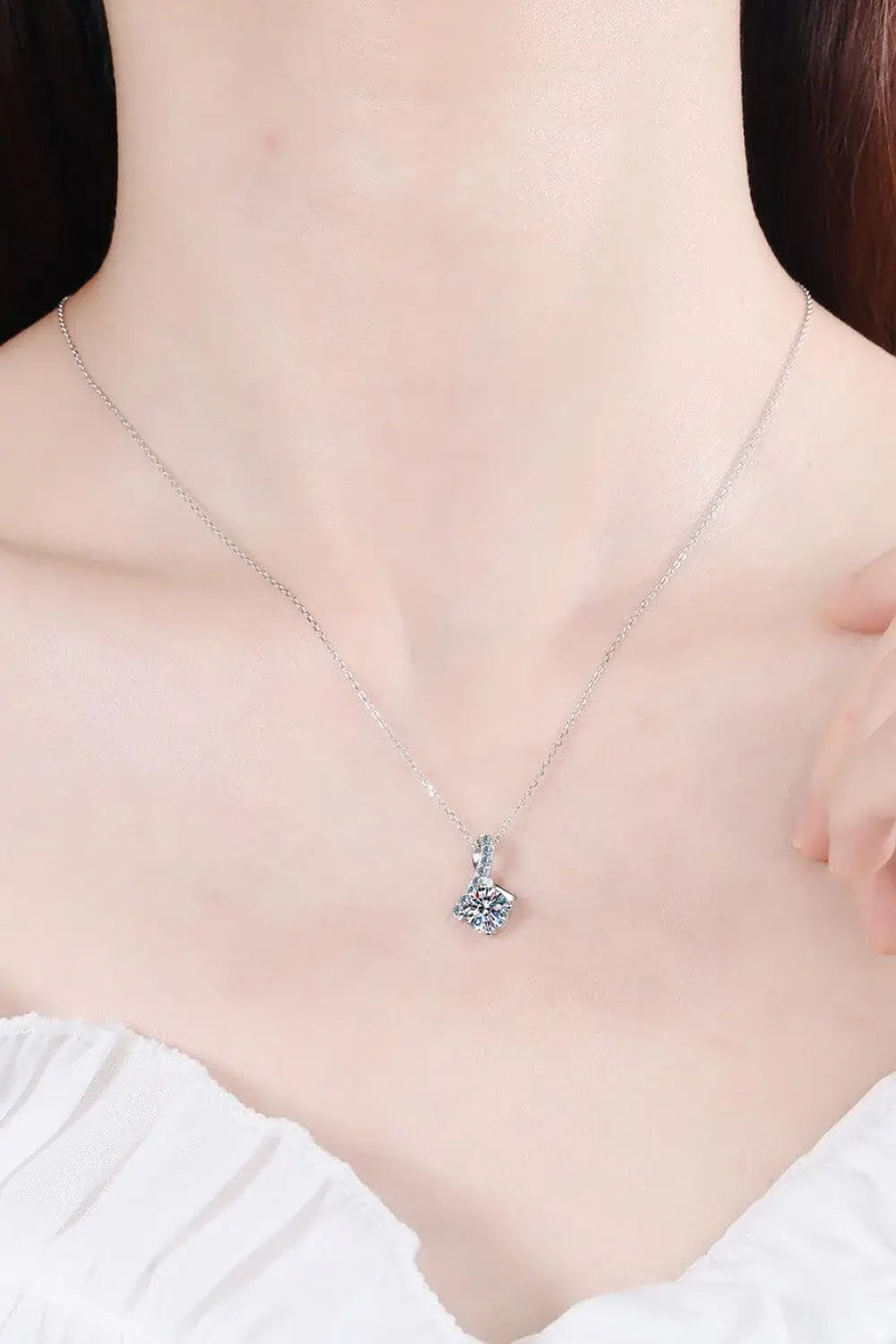 Unique and Chic Moissanite Pendant Necklace - Trendsi - Flyclothing LLC