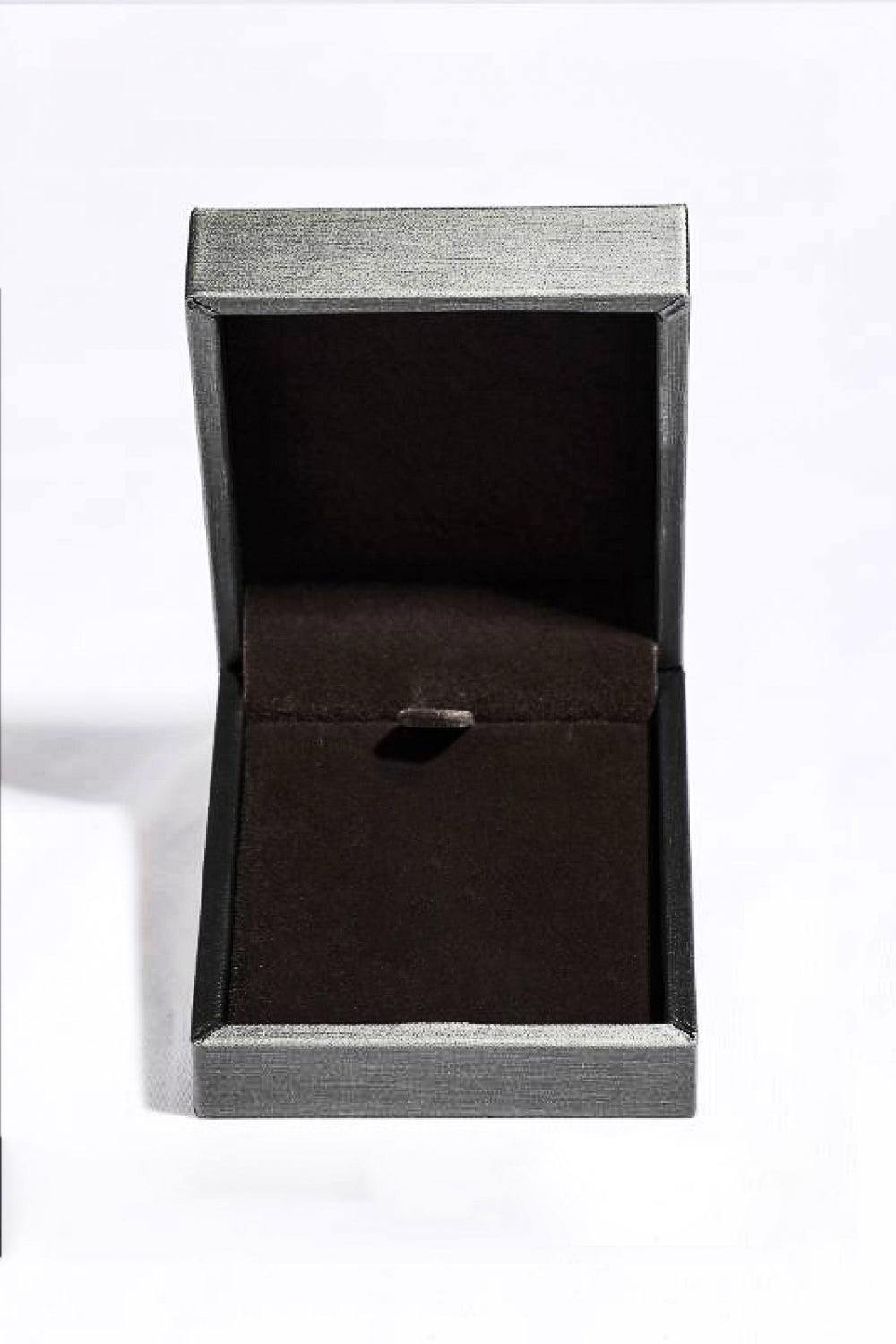 Two-Tone 1 Carat Moissanite Round Pendant Necklace - Flyclothing LLC