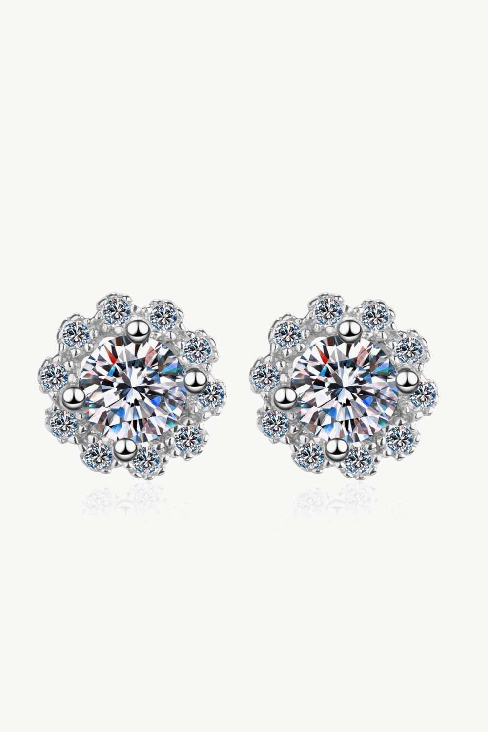 1 Carat Moissanite Floral-Shaped Stud Earrings - Trendsi - Flyclothing LLC