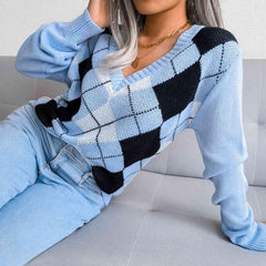 Geometric V-Neck Sweater - Trendsi