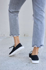 Forever Link Flat Round Toe Lace-Up Sneakers - Trendsi