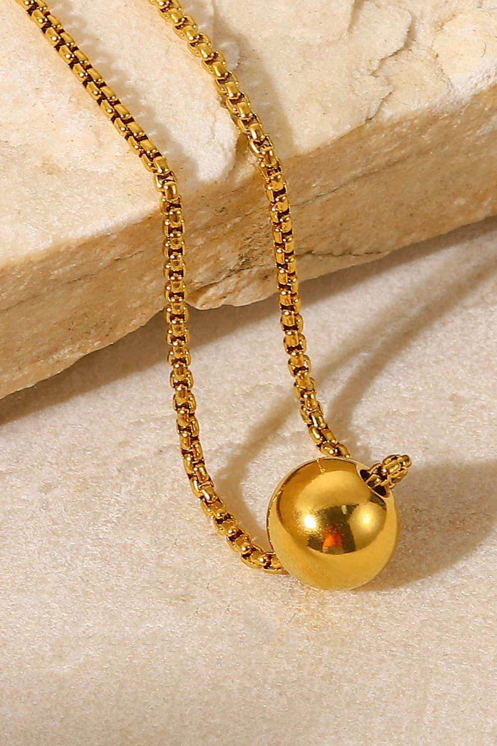 18K Gold-Plated Round Shape Pendant Necklace - Trendsi - Flyclothing LLC