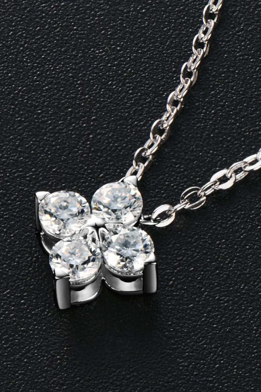 Moissanite Four Leaf Clover Pendant Necklace - Trendsi - Flyclothing LLC