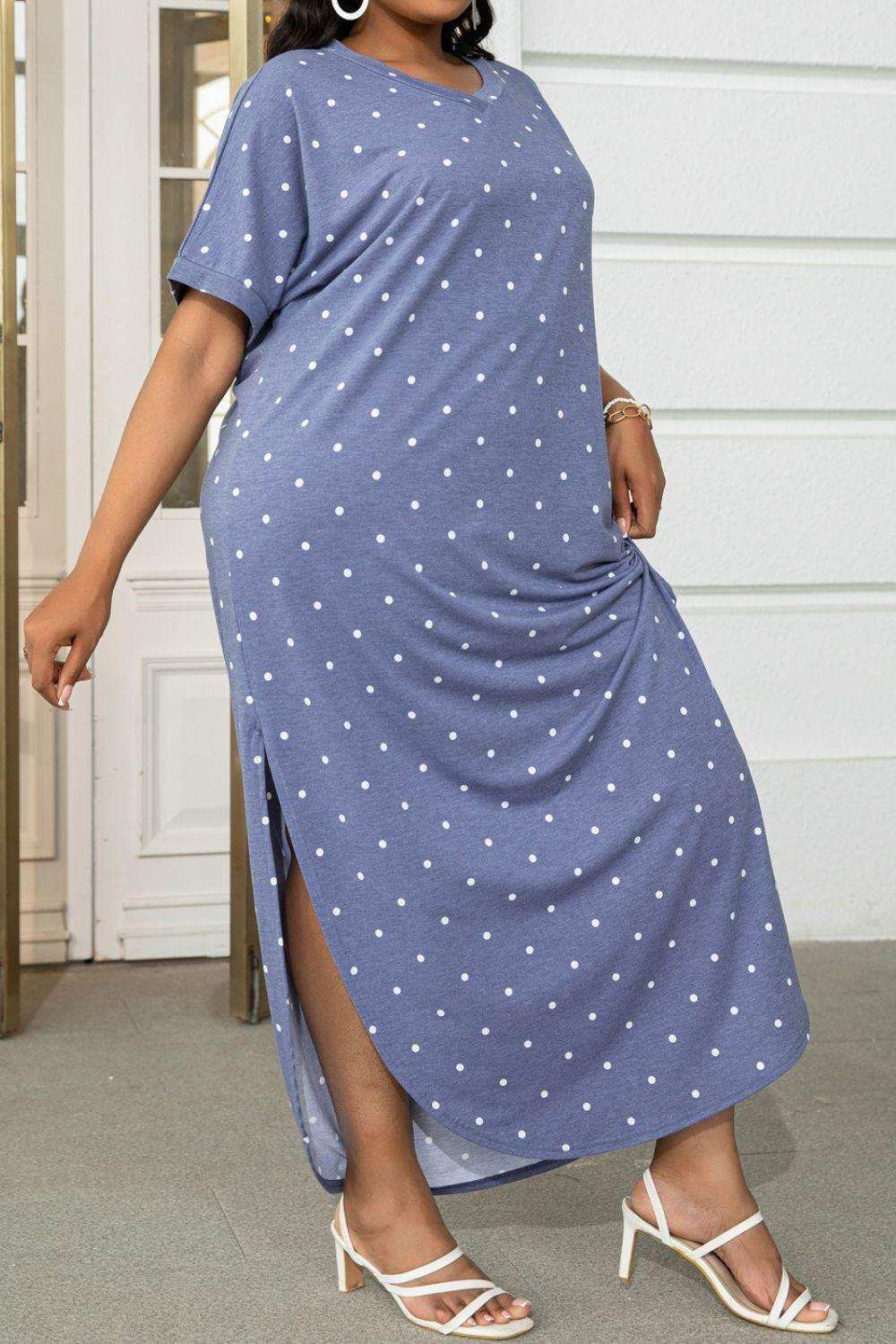 Plus Size Short Sleeve Split Curved Hem Dress - Trendsi - Flyclothing LLC