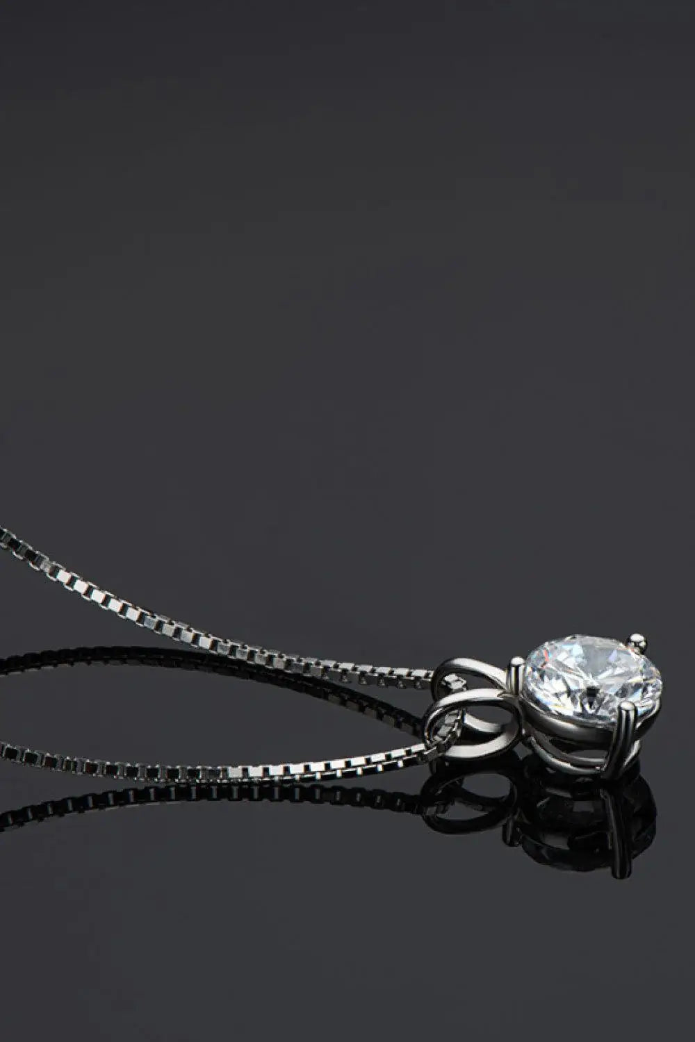 Show Off 1 Carat Moissanite Pendant Necklace - Trendsi - Flyclothing LLC