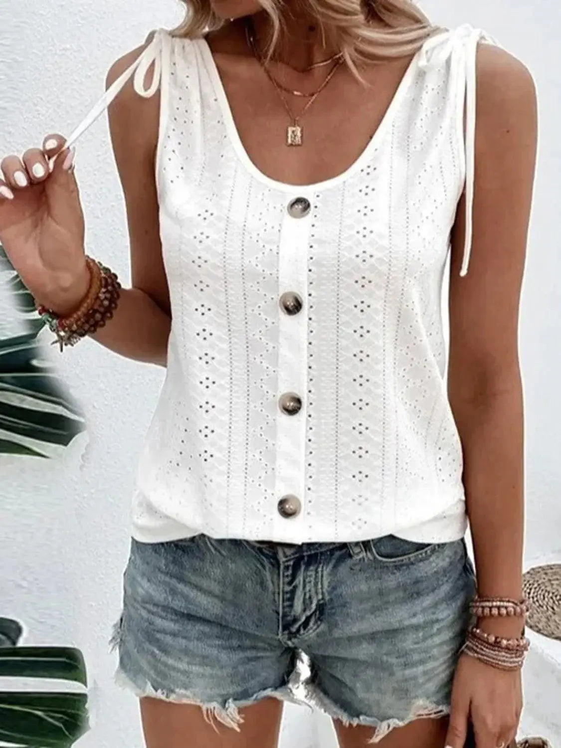 Full Size Scoop Neck Sleeveless Tank Top - Trendsi - Flyclothing LLC