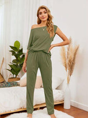 Round Neck Top and Pants Lounge Set - Trendsi