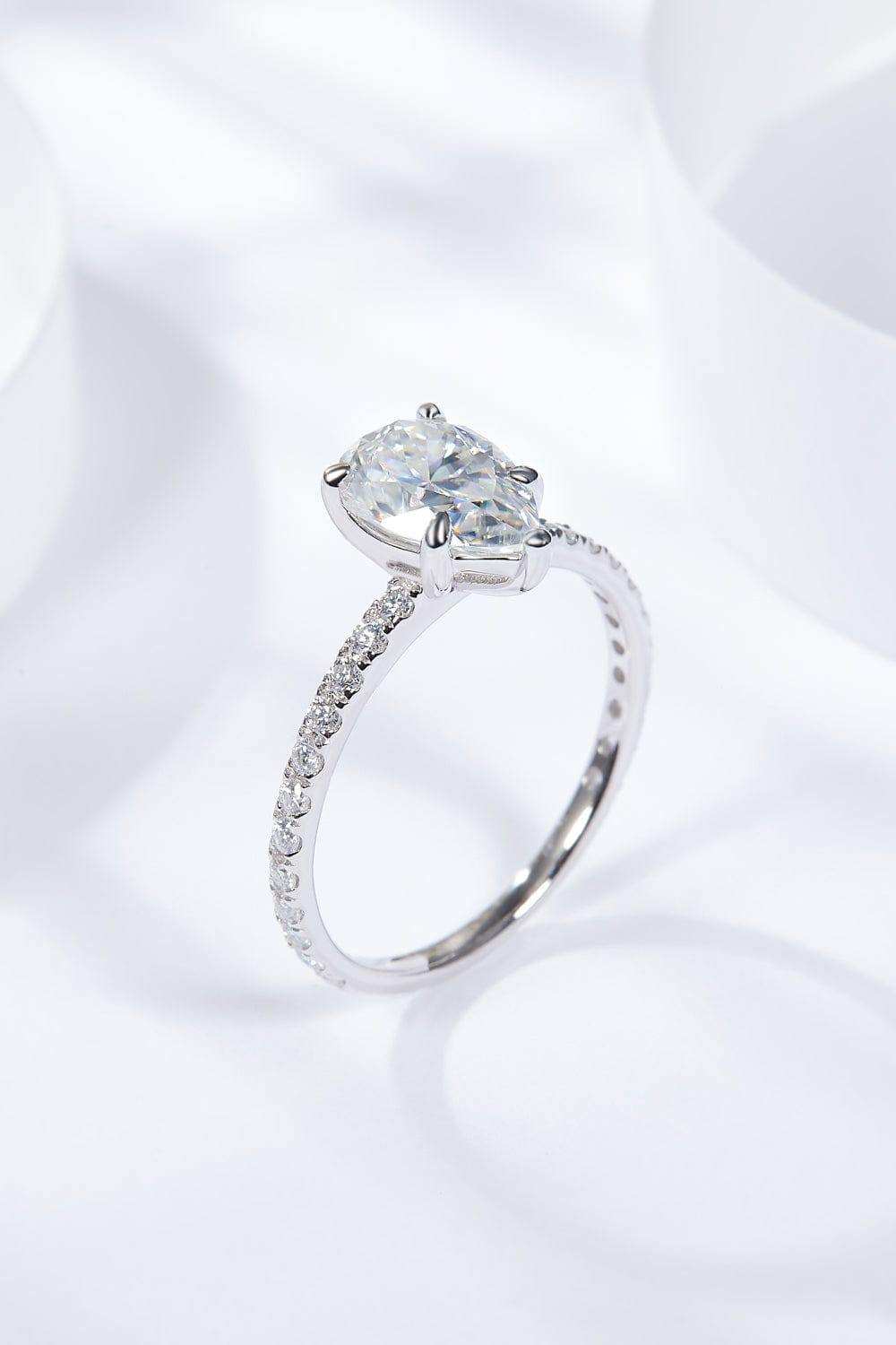 1.8 Carat Moissanite Side Stone Ring - Trendsi - Flyclothing LLC