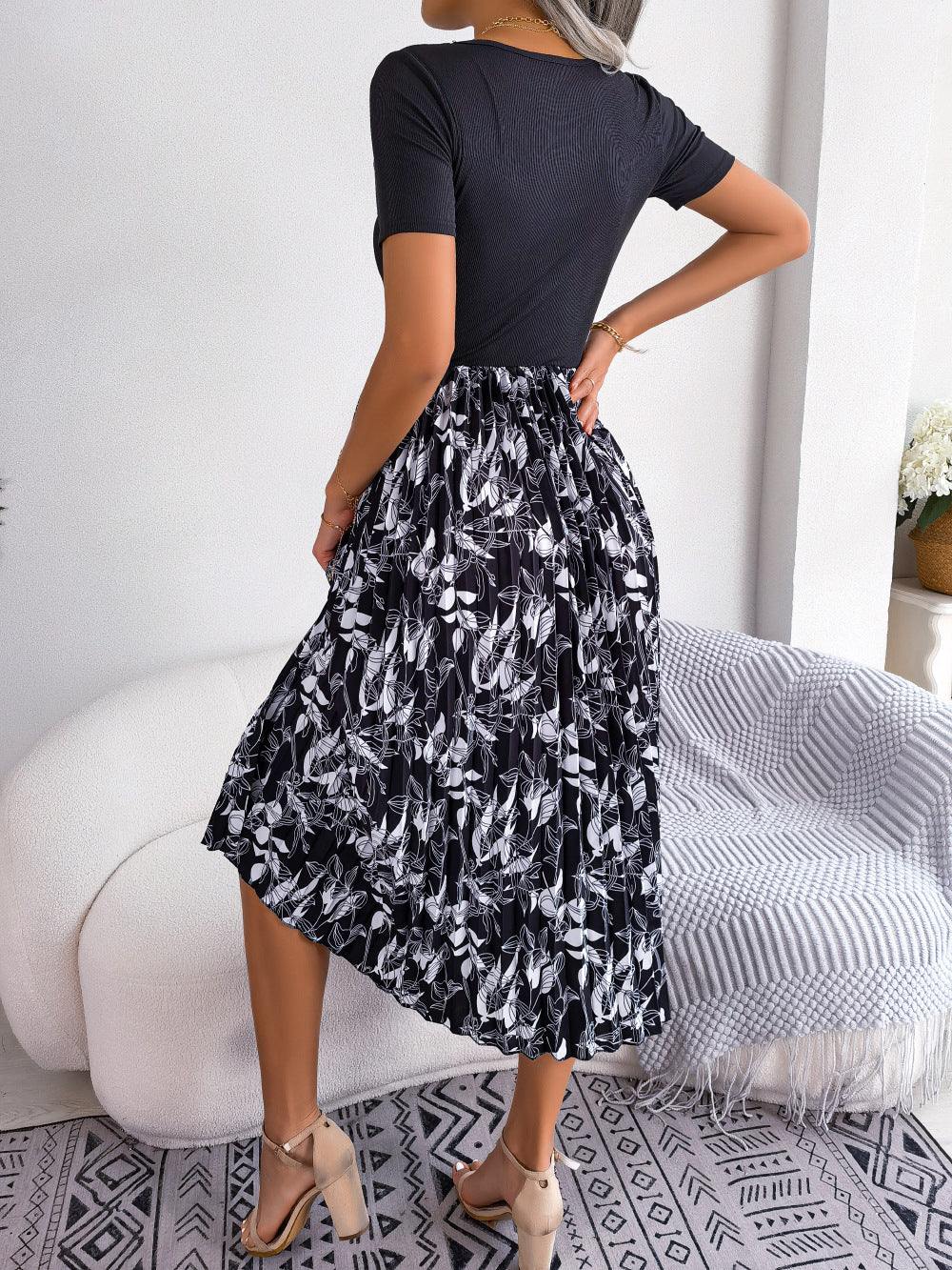 Printed Round Neck Pleated Dress - Trendsi