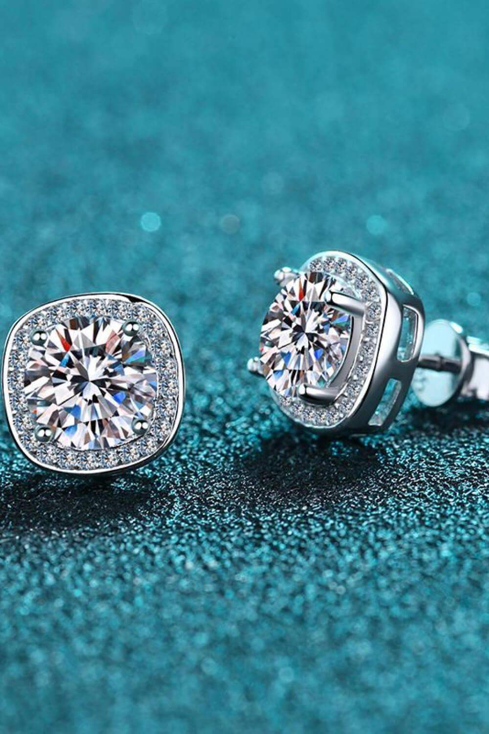 Let Me Love You 1 Carat Moissanite Stud Earrings - Trendsi - Flyclothing LLC