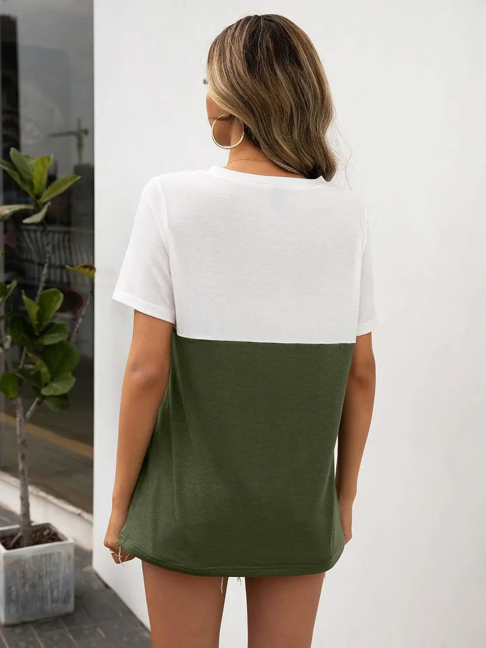 Color Block V-Neck Short Sleeve Tee - Trendsi - Flyclothing LLC