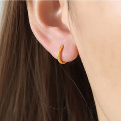 18K Gold-Plated Huggie Earrings - Trendsi