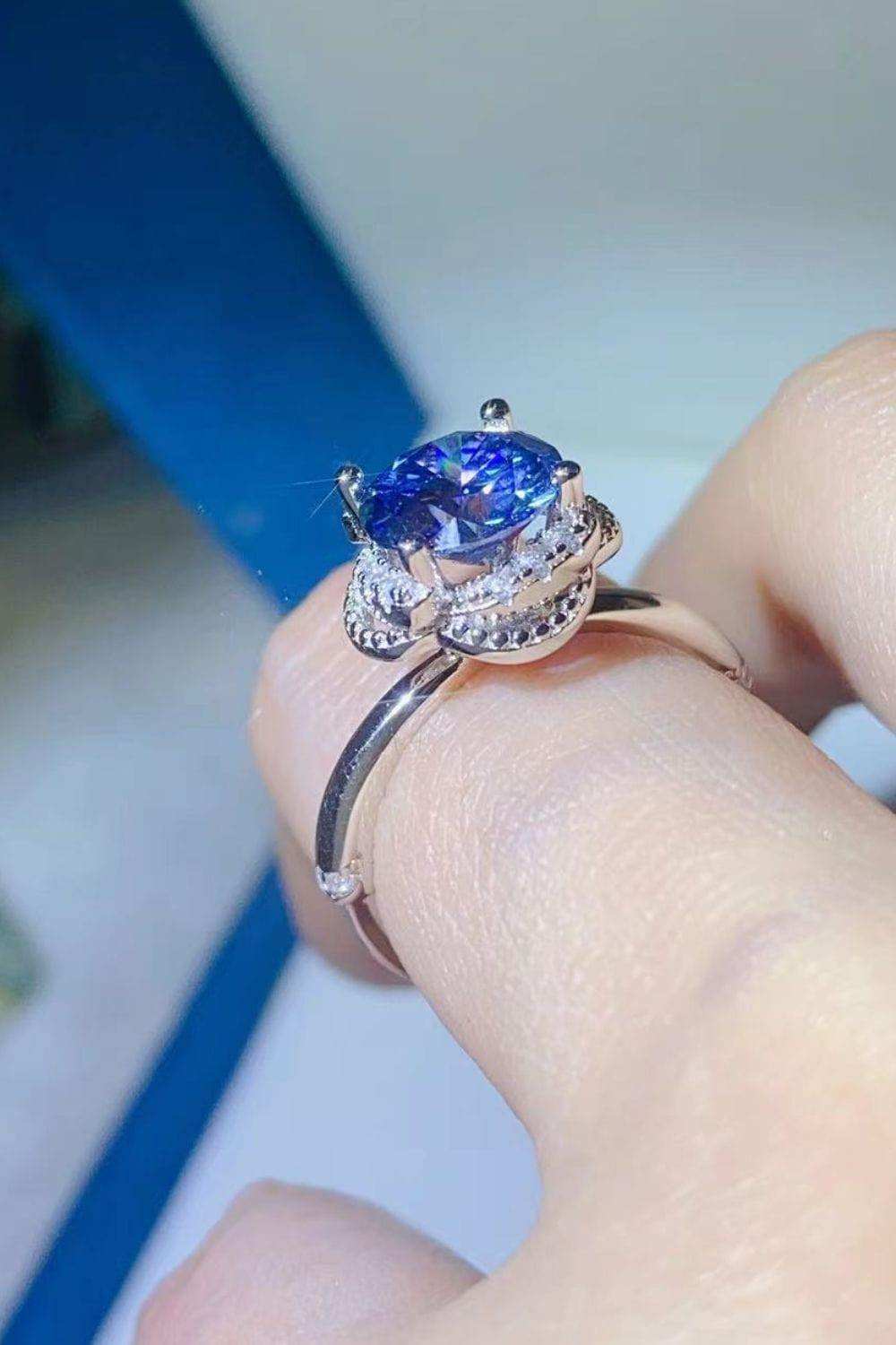 2 Carat Moissanite Contrast 925 Sterling Silver Ring - Trendsi - Flyclothing LLC