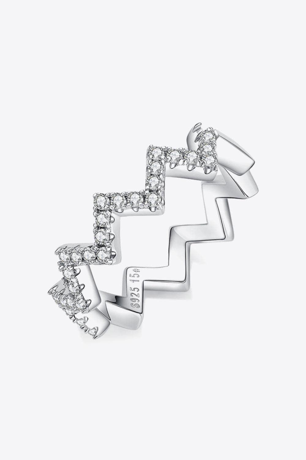 Moissanite Wavy Band Ring - Trendsi