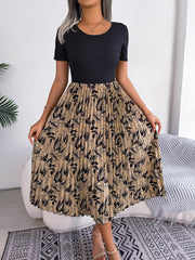 Printed Round Neck Pleated Dress - Trendsi