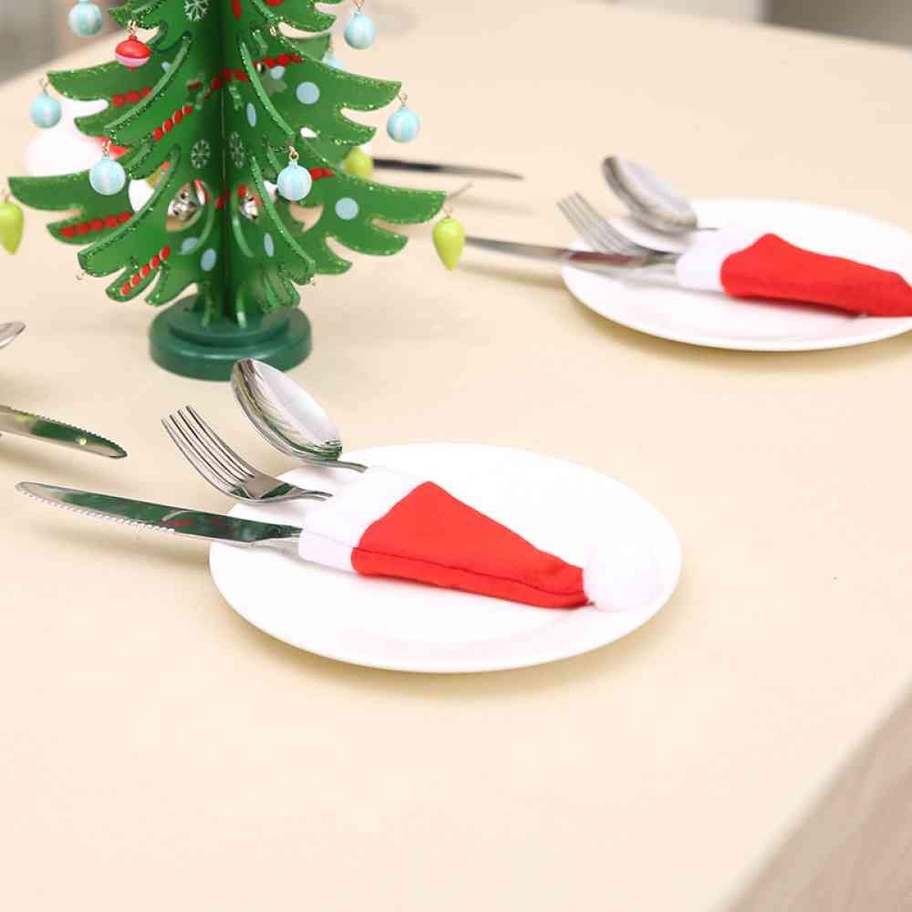 20-Piece Christmas Hat Cutlery Holders - Trendsi