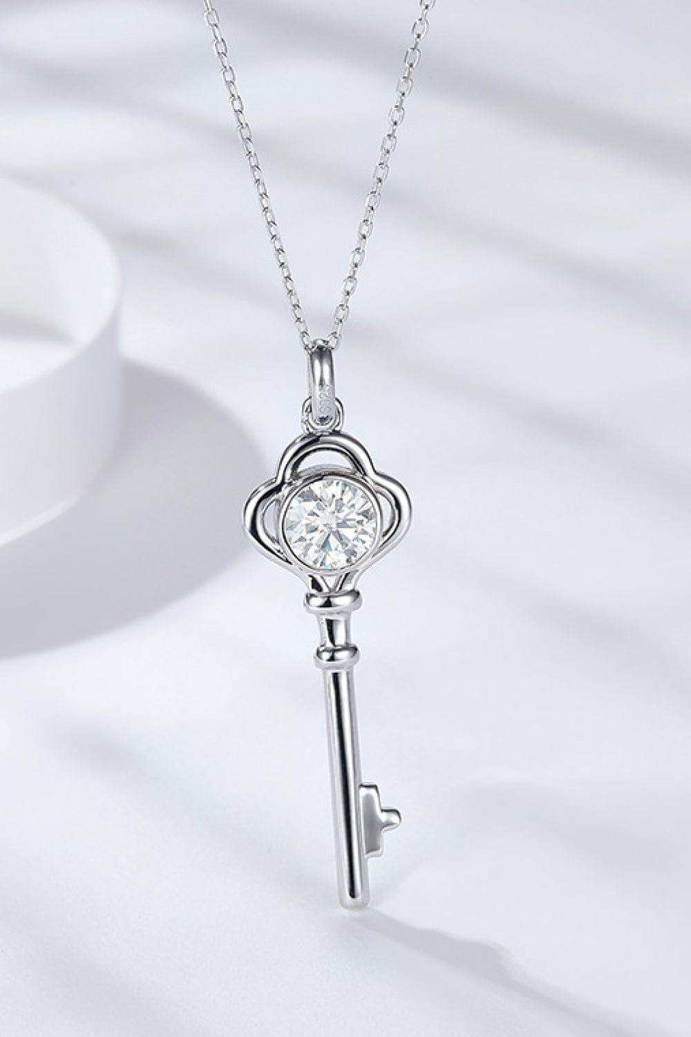 925 Sterling Silver 1 Carat Moissanite Key Pendant Necklace - Trendsi - Flyclothing LLC