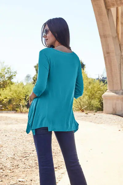 Basic Bae Full Size Round Neck Pocketed T-Shirt - Trendsi - Flyclothing LLC
