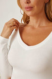 Round Neck Long Sleeve Cropped T-Shirt - Trendsi - Flyclothing LLC
