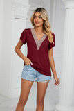 Contrast Trim Petal Sleeve V-Neck Top - Trendsi